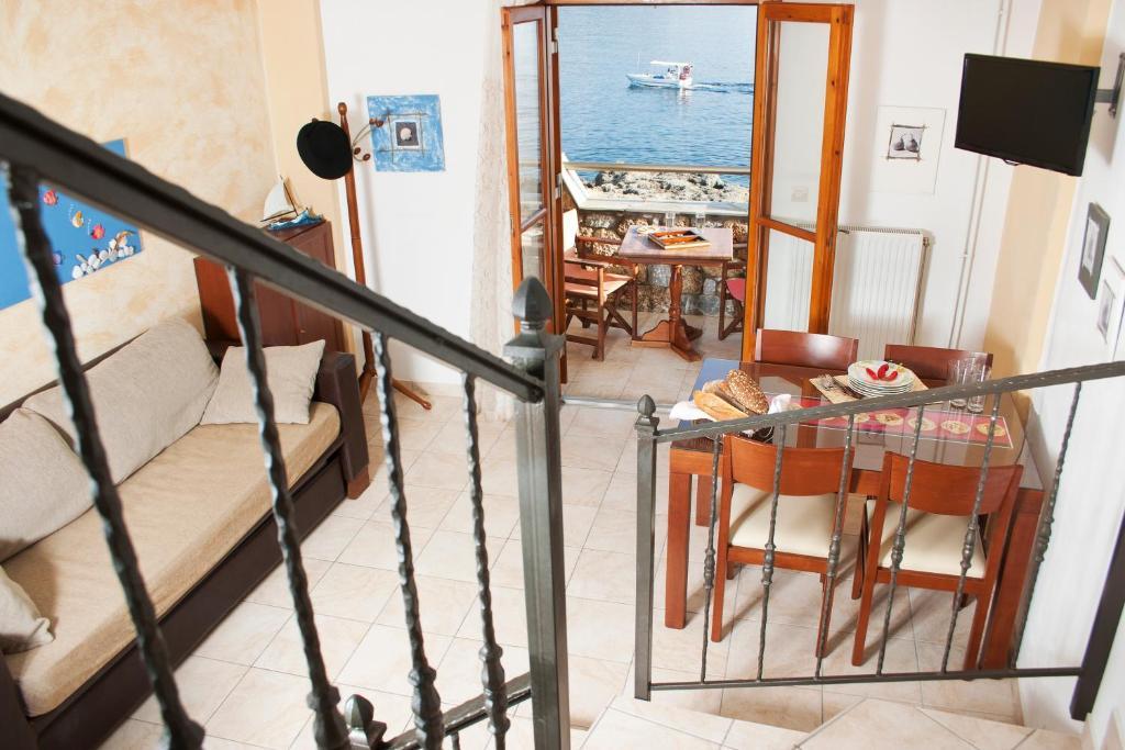 Alkyoni Apartments Agios Nikolaos  Rom bilde